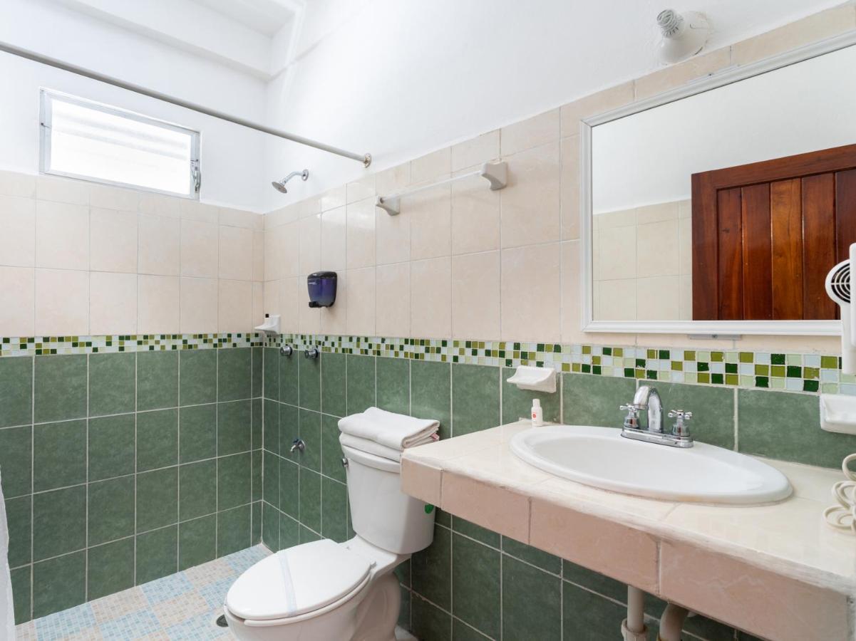 Hotel Costa Azul Chetumal Kültér fotó