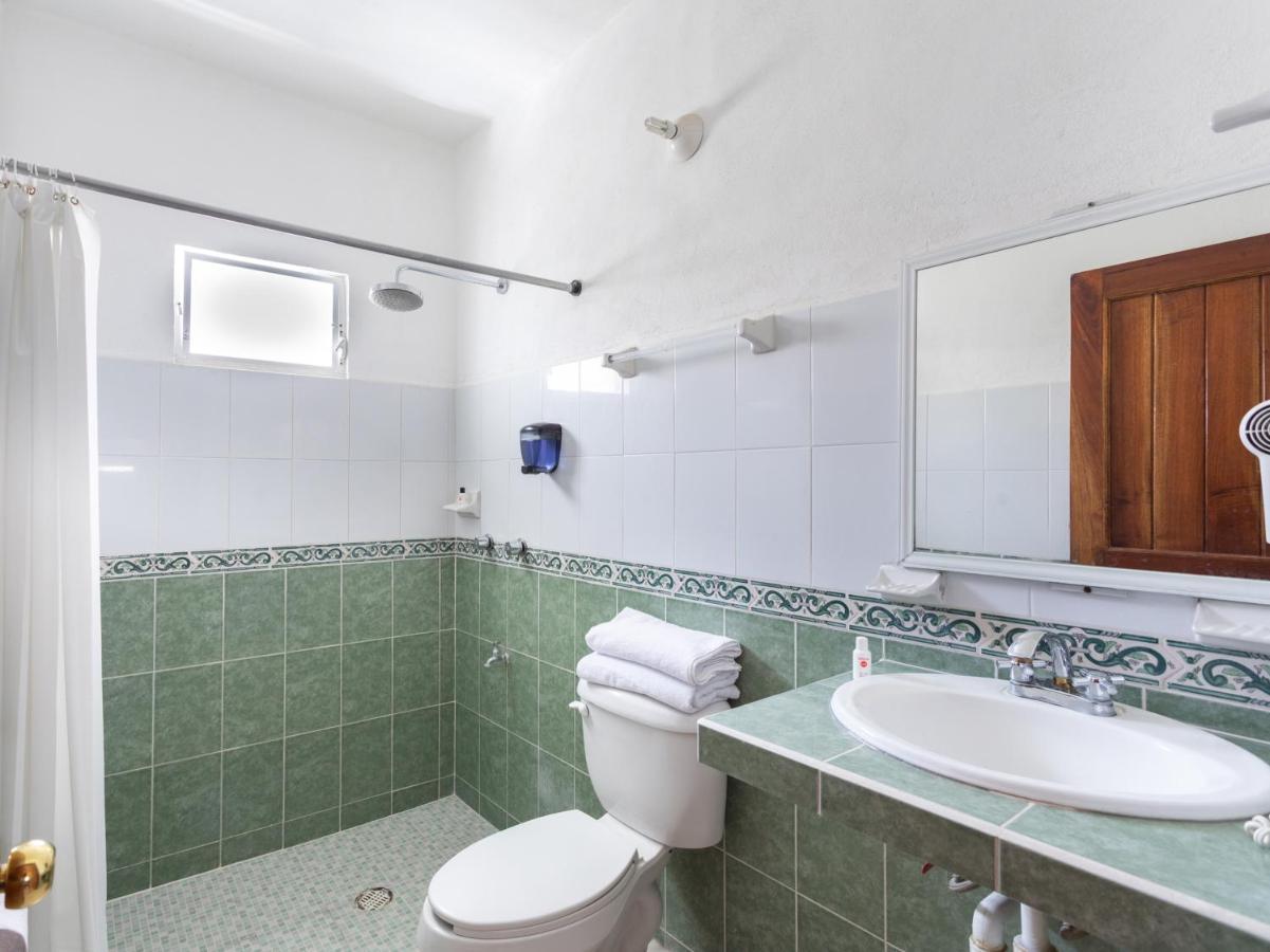 Hotel Costa Azul Chetumal Kültér fotó